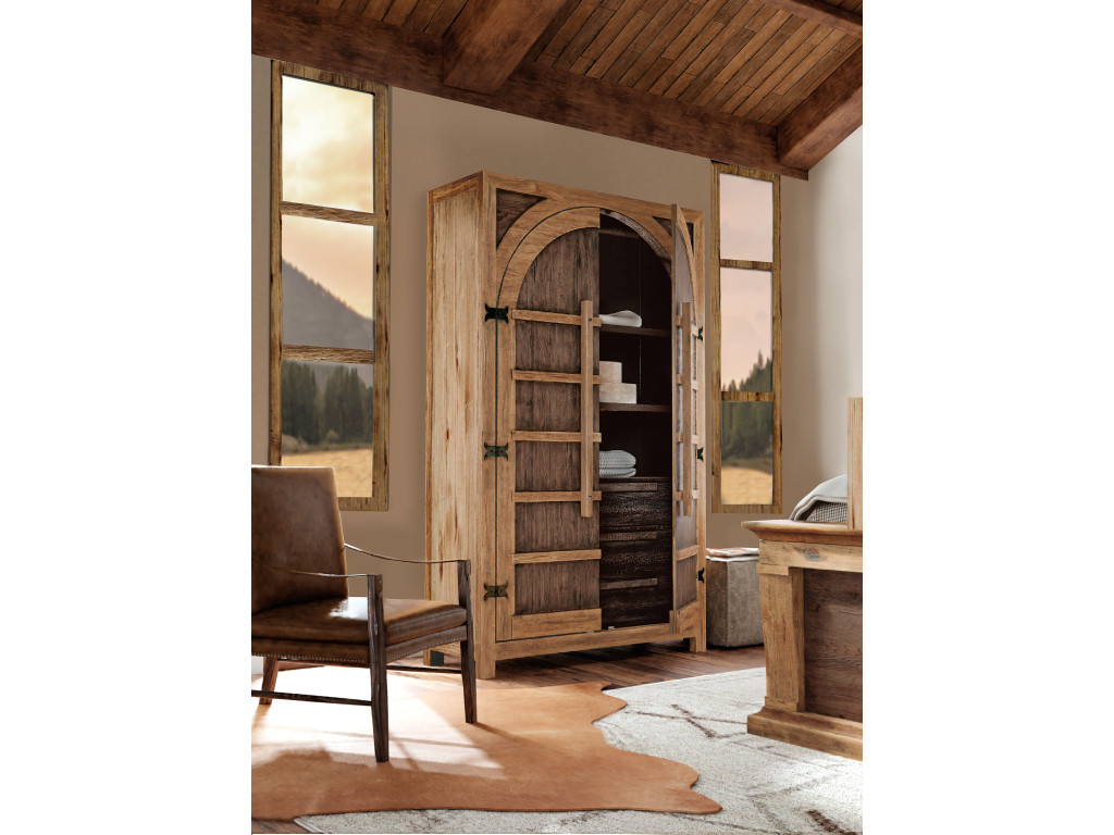 Hooker Furniture Bedroom Big Sky Wardrobe