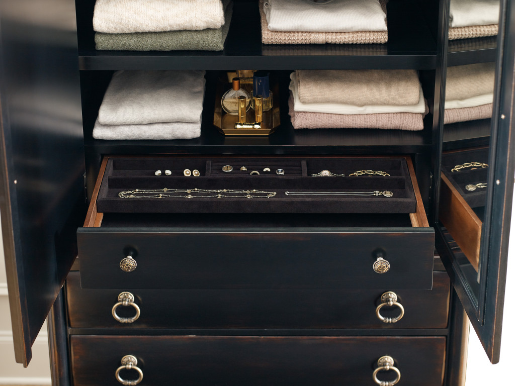 Hooker Furniture Bedroom Charleston Jewelry Armoire