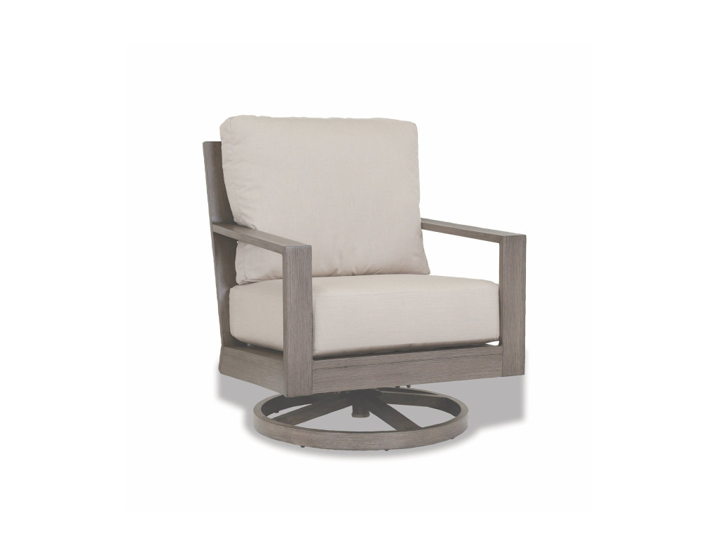Laguna Club Swivel Chair