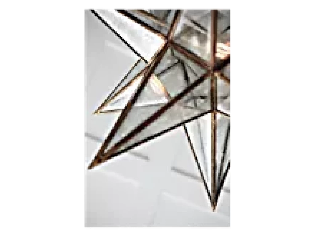 Moravian Medium Star Lantern